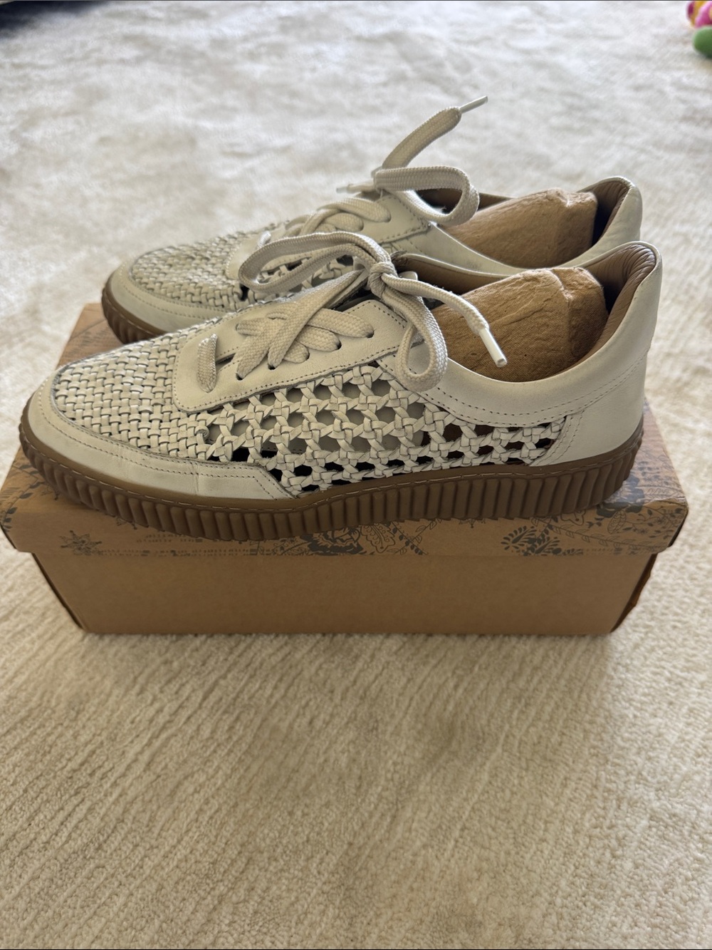 Free People Wimberly Woven Leather Sneakers Cream Brown Gum Sole Size 9.5 - Picture 3 of 7